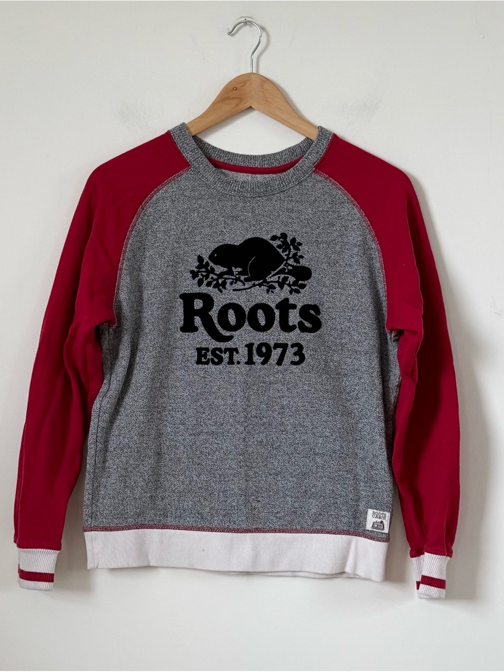 Roots Canada Cabin Collection Raglan Beaver Logo Crewneck Sweatshirt Kid Size XL